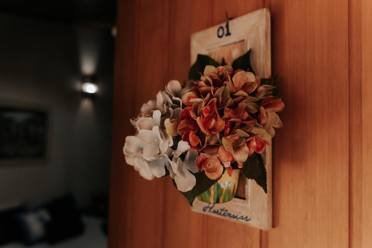Hotel Pousada Chale Das Flores Sertaozinho Bagian luar foto