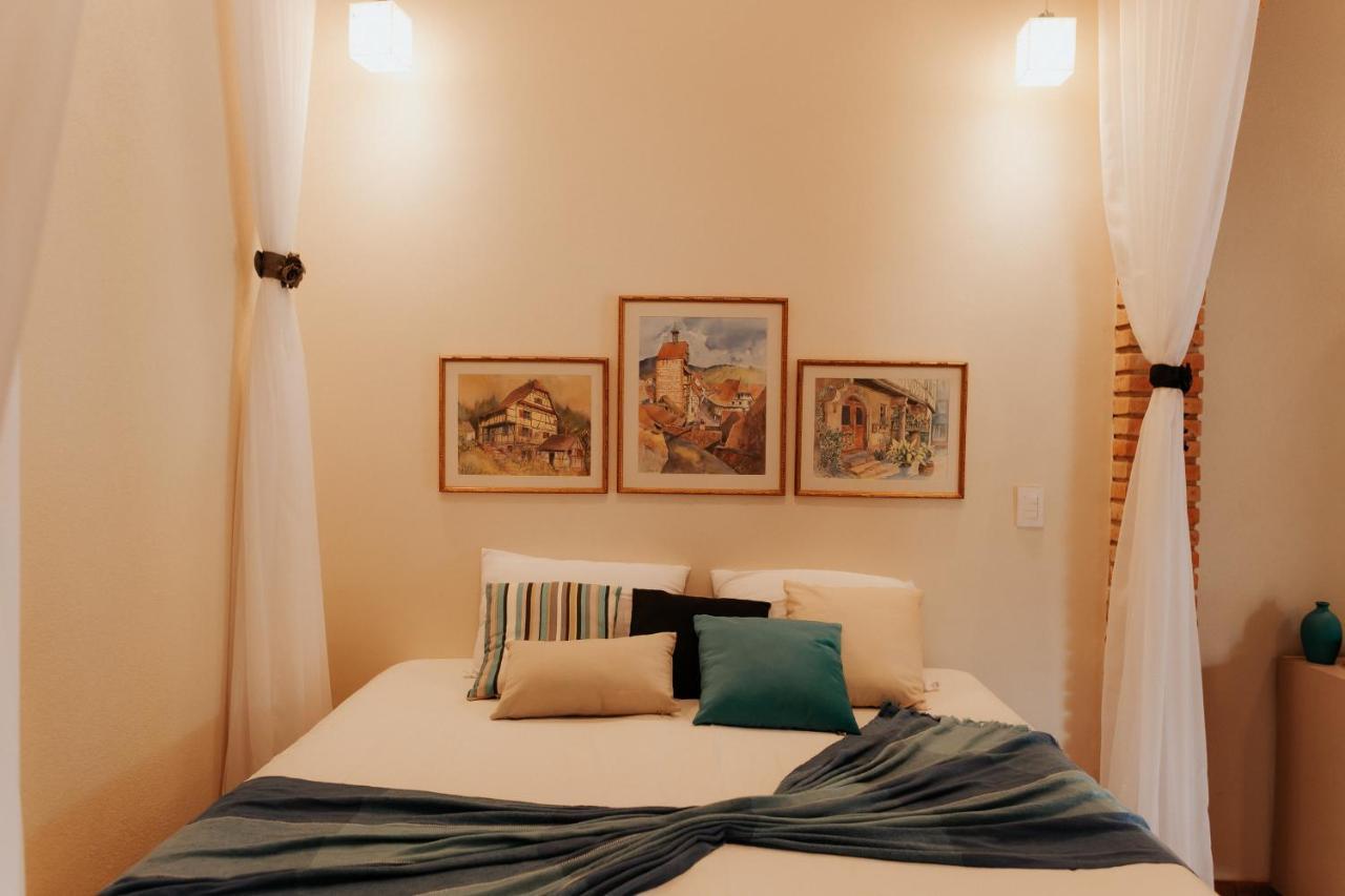 Hotel Pousada Chale Das Flores Sertaozinho Bagian luar foto