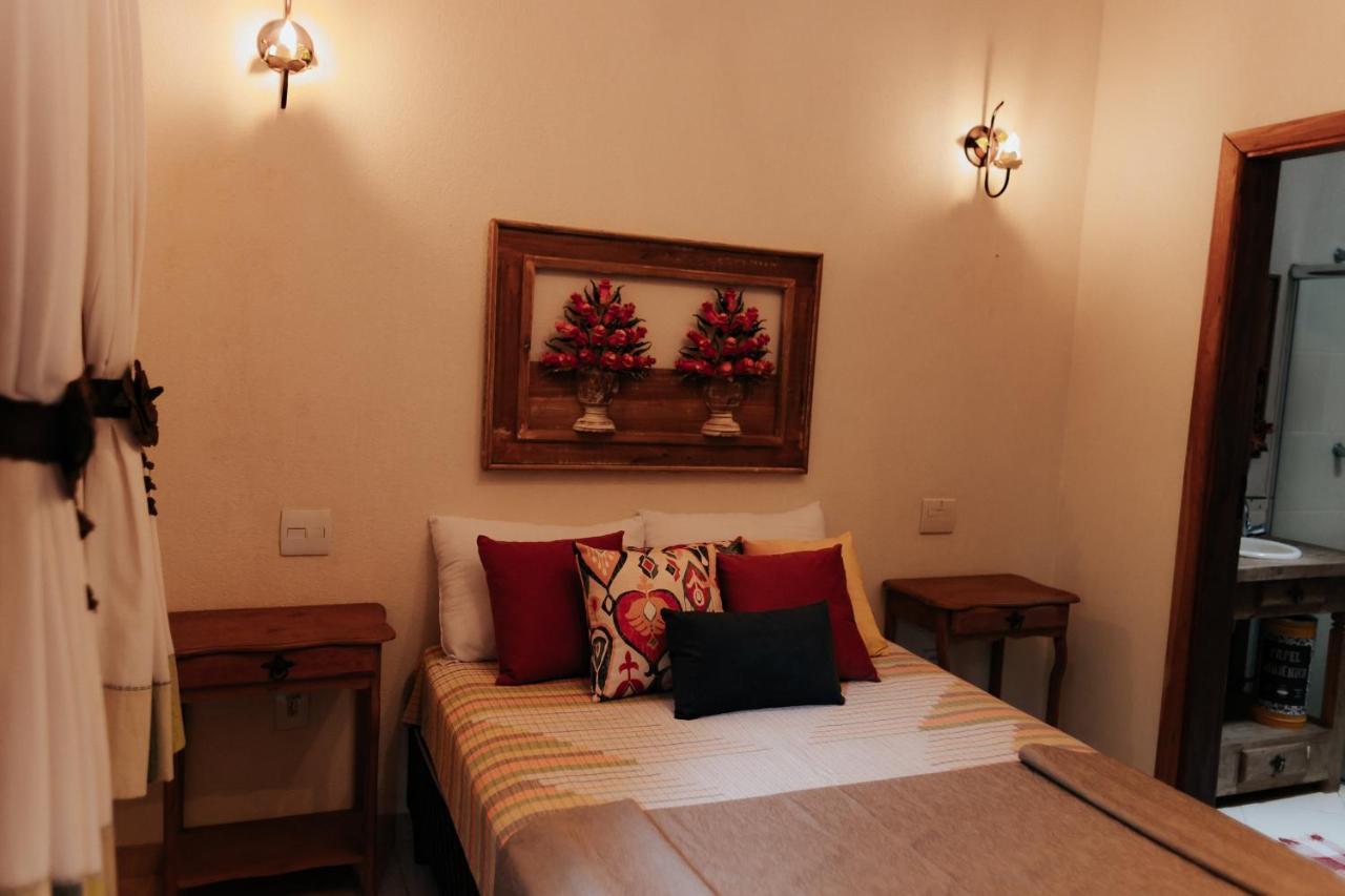 Hotel Pousada Chale Das Flores Sertaozinho Bagian luar foto