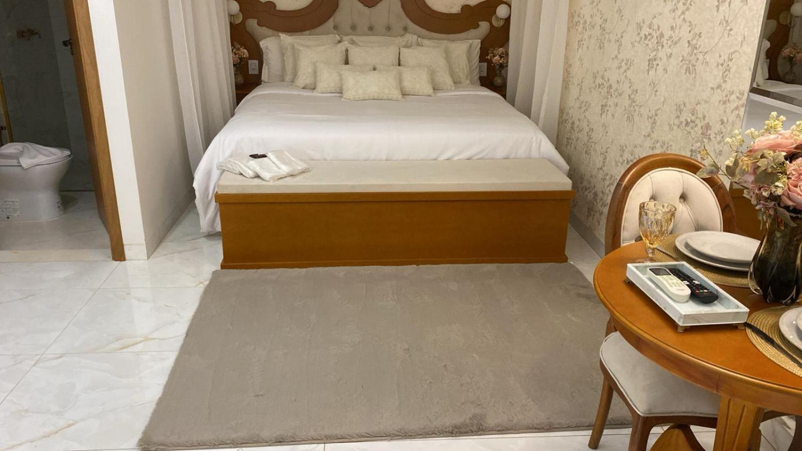 Hotel Pousada Chale Das Flores Sertaozinho Bagian luar foto