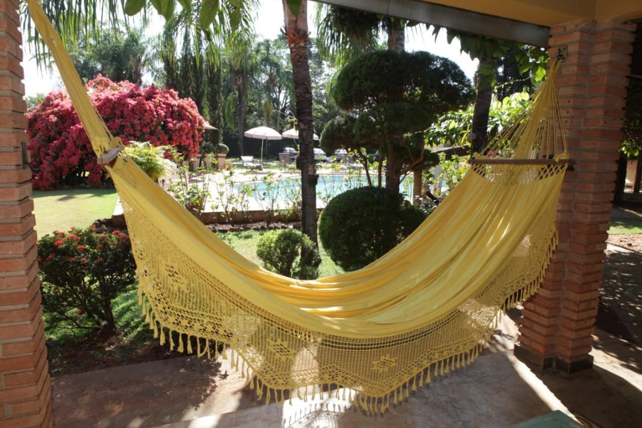 Hotel Pousada Chale Das Flores Sertaozinho Bagian luar foto